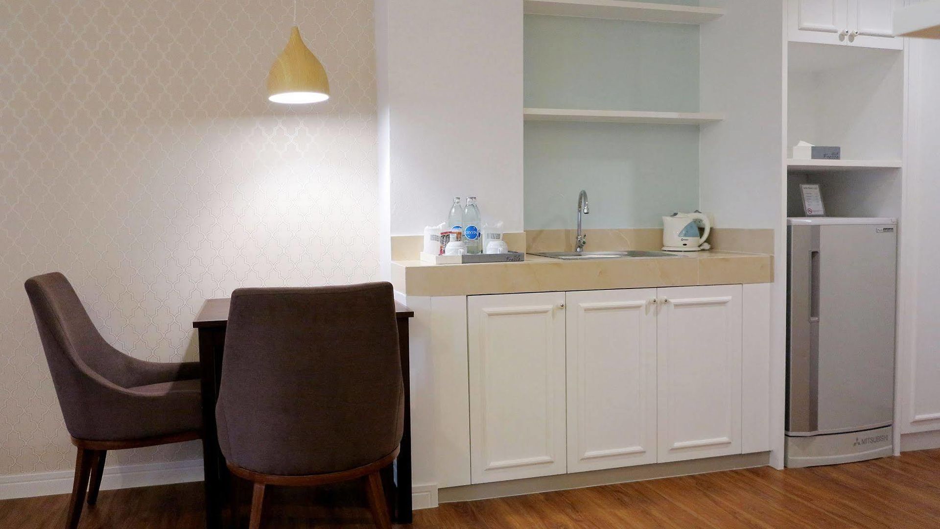 โรงแรม Hill Fresco 5*