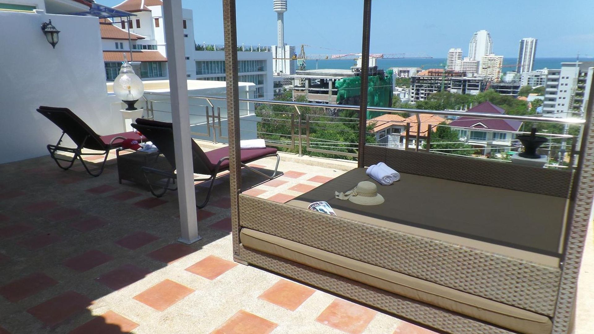 เวสเบอร์รี่ เรสซิเดนท์ 3* Pattaya
