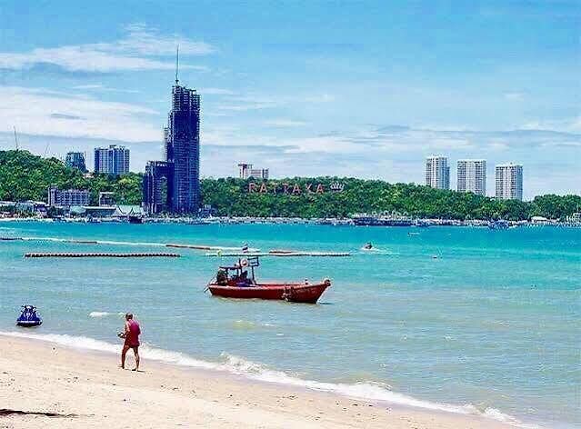 โรงแรม House Hotel Central Pattaya Pattaya