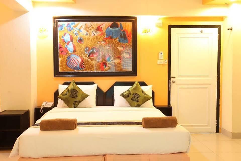 โรงแรม โรงแรมโฮม พัทยา 3*