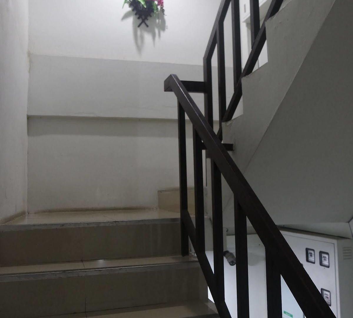 โรงแรม Oyo 75414 Kjs Pattaya