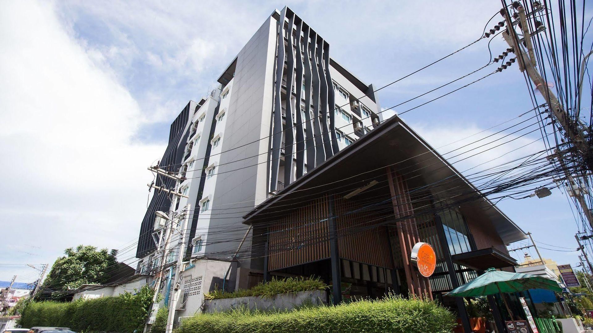 โรงแรม Zen Naklua