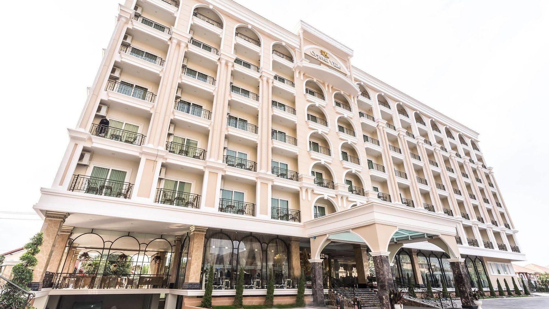 Crystal โรงแรม Pattaya