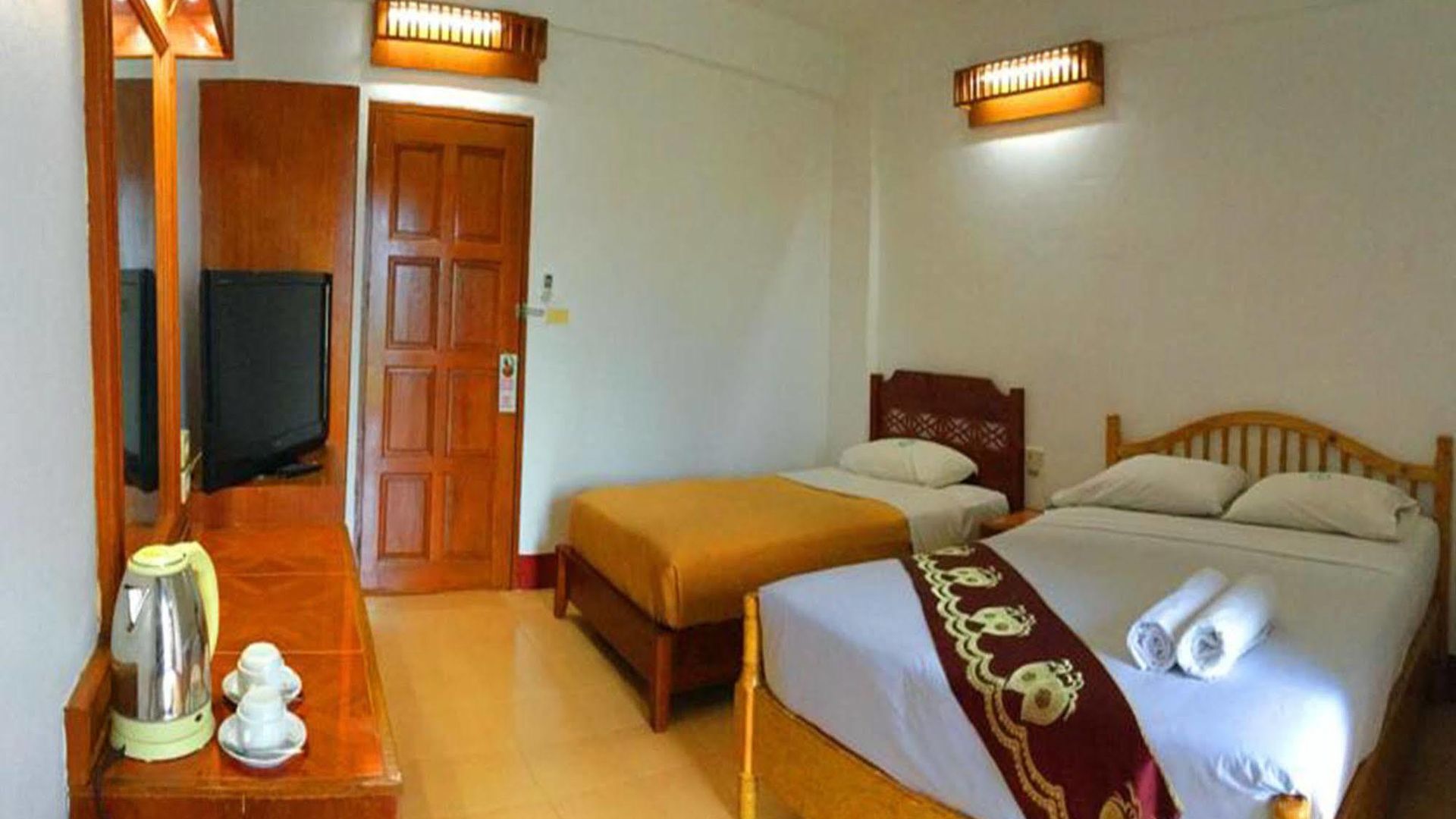 โรงแรม Bliss Mansion 3*