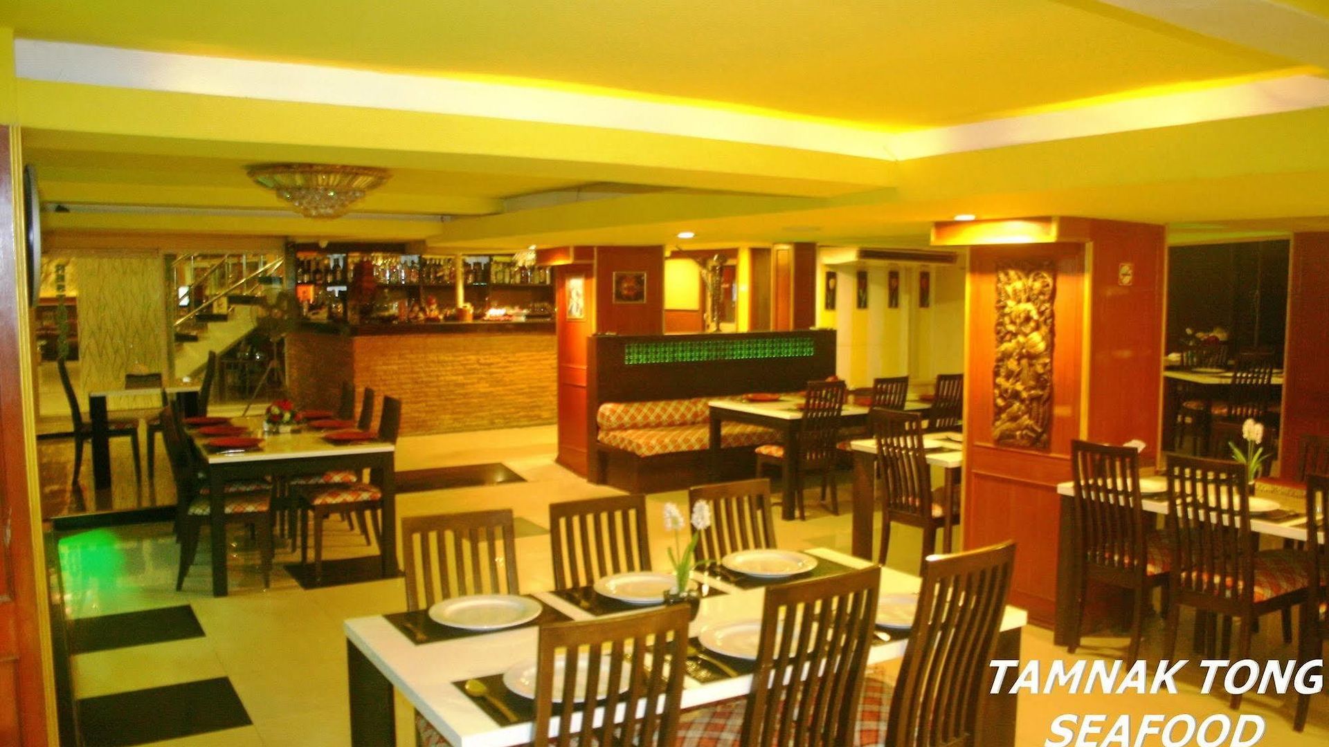 Tez Palace Hotel 2*