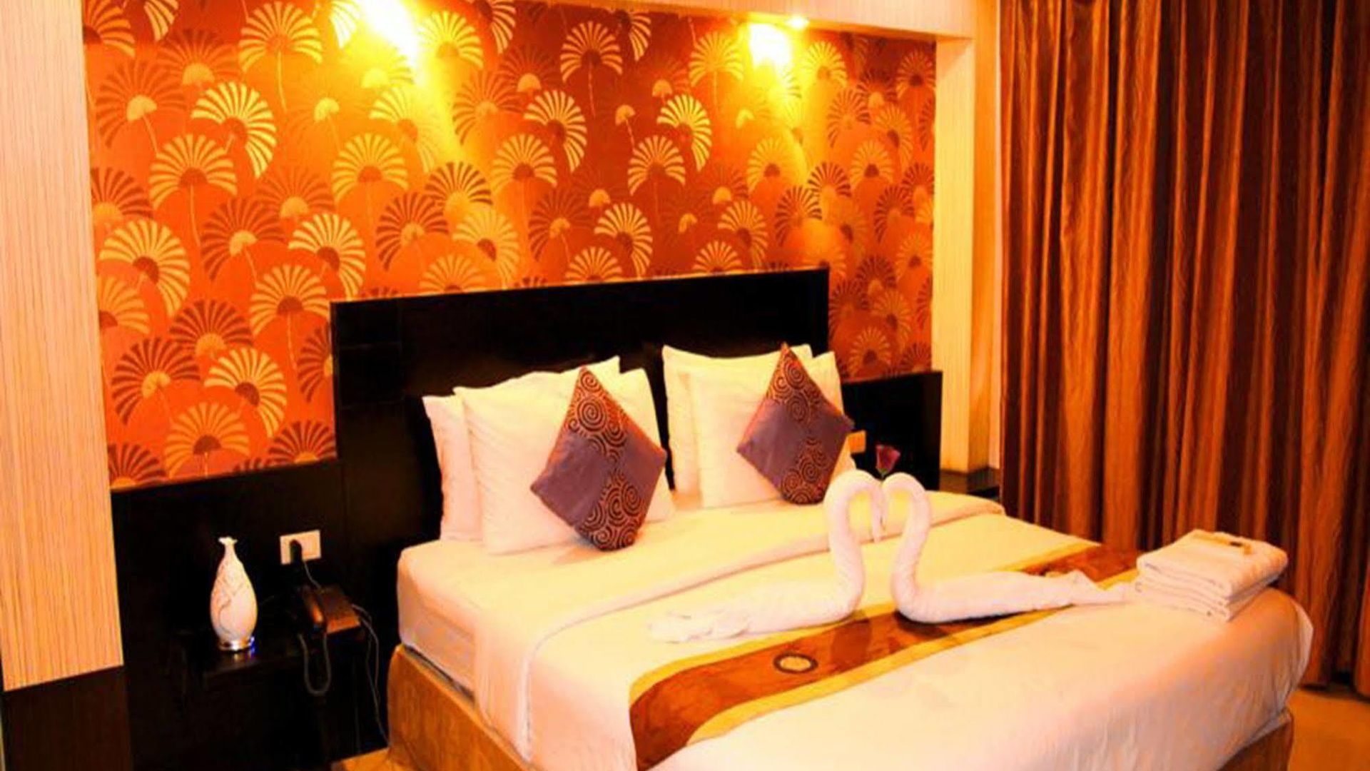 Tez Palace Hotel 2*