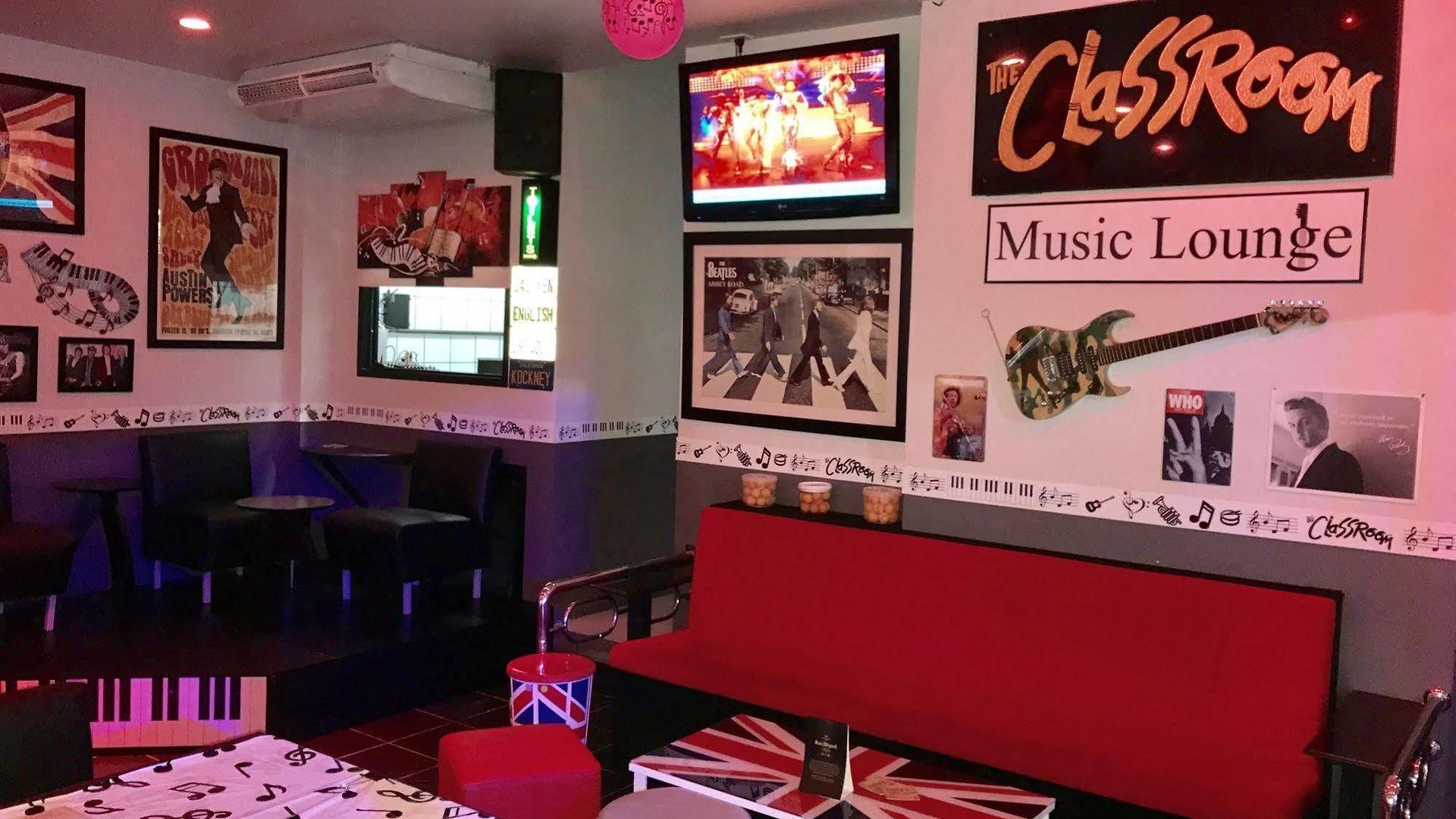Hotel The Classroom Pattaya