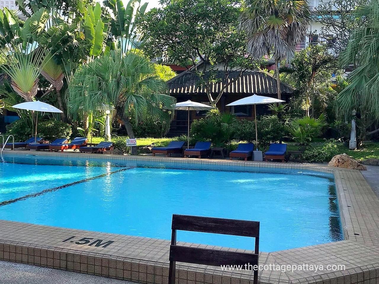 The โรงแรม