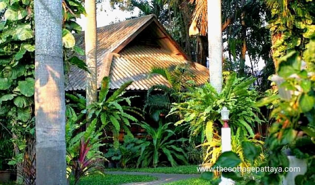 The โรงแรม 2*