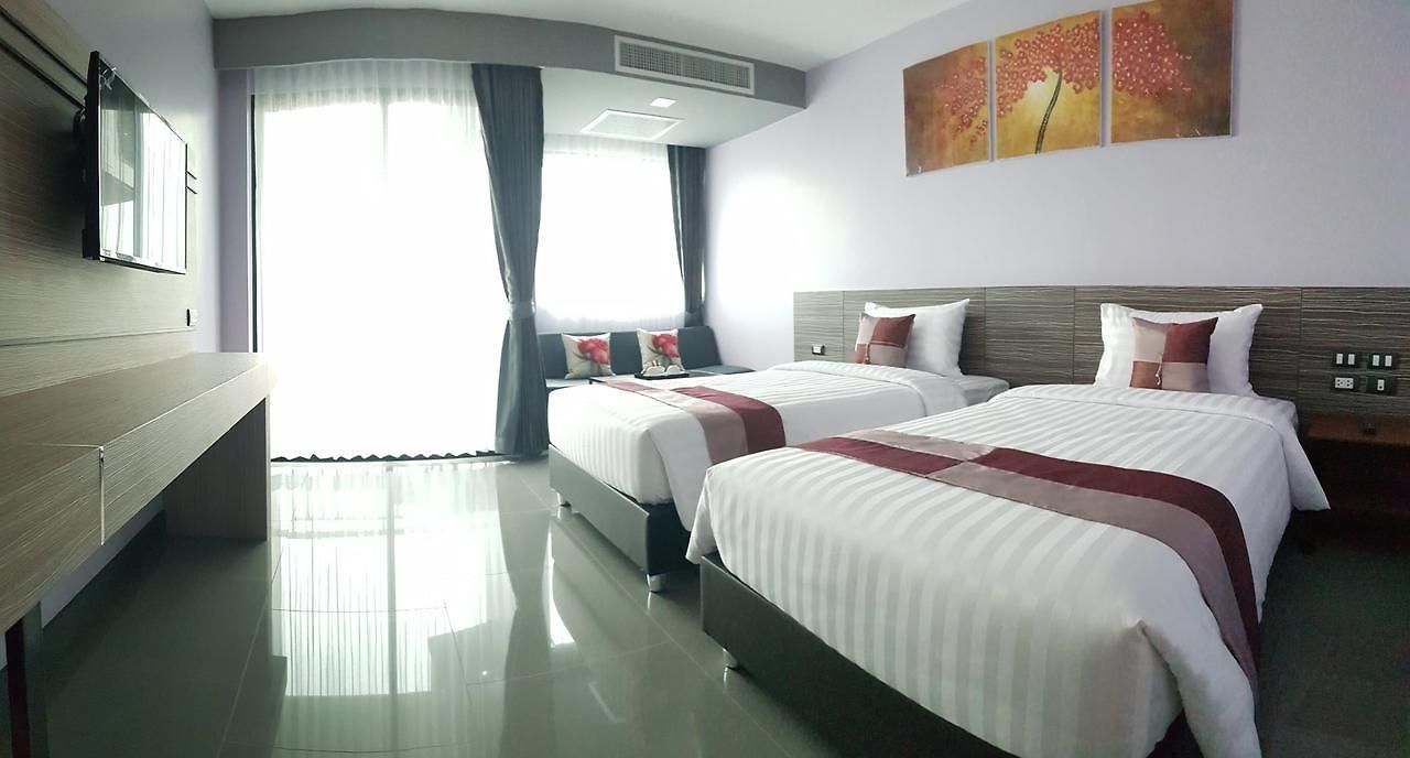 Lakkhana Poolside รีสอร์ท Pattaya