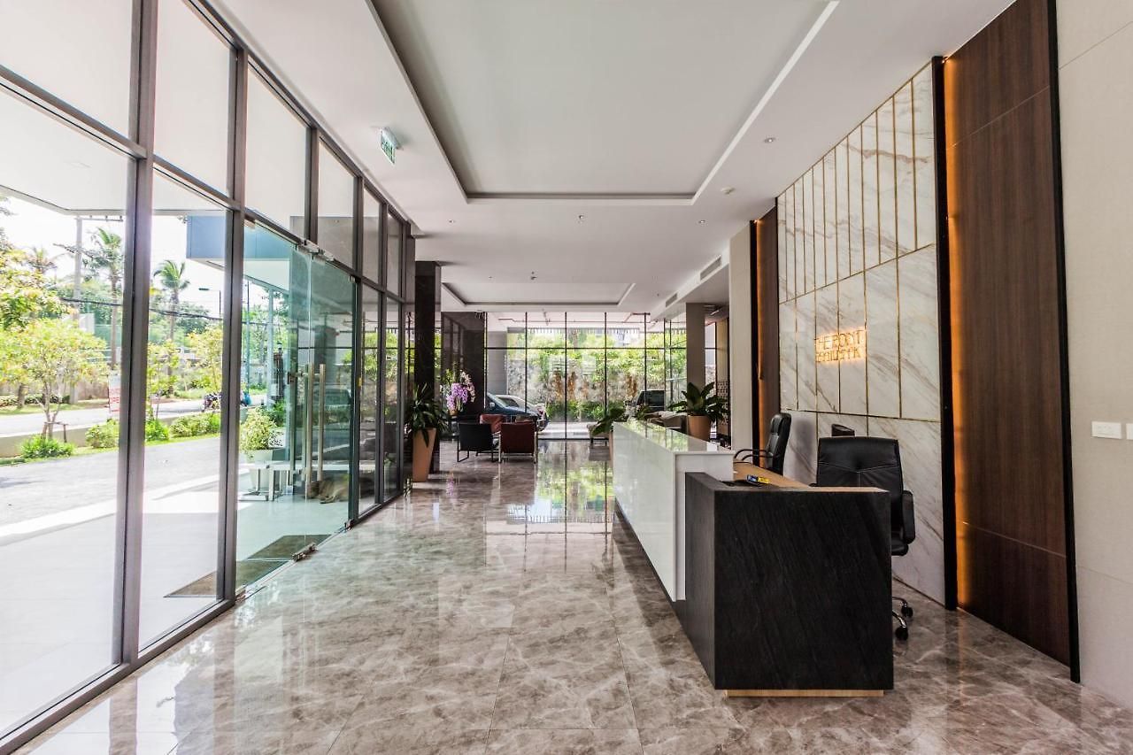 The Point Pratumnak By Psr อพาร์ทเม้น *