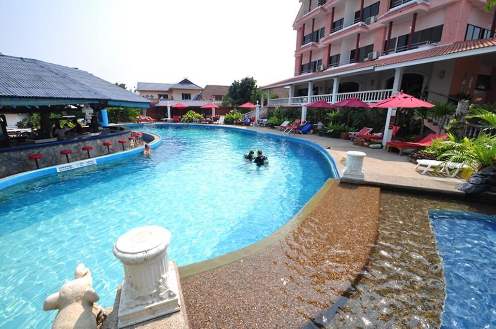 Eden Hotel Pattaya 2*