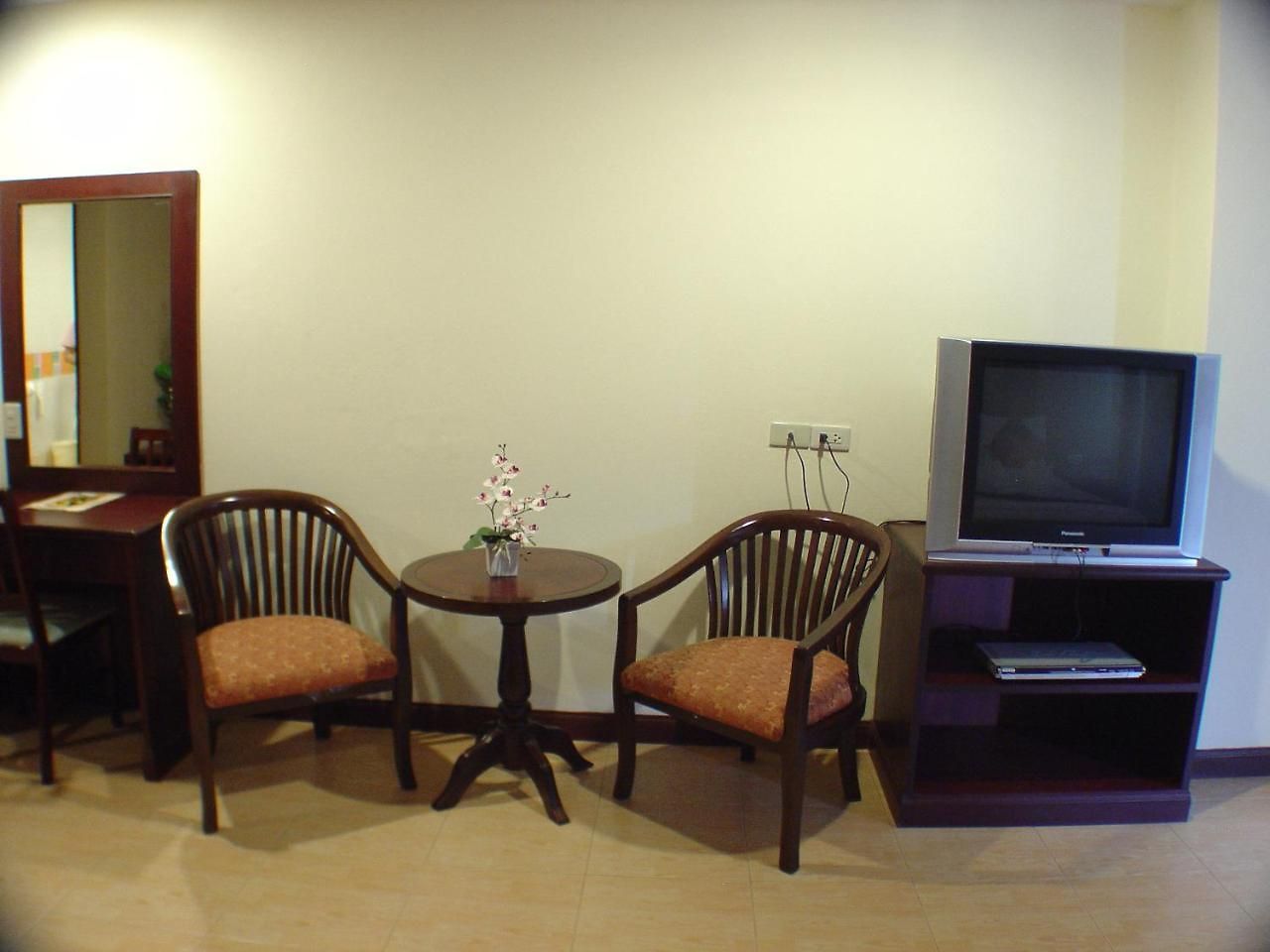 Rada Hotel