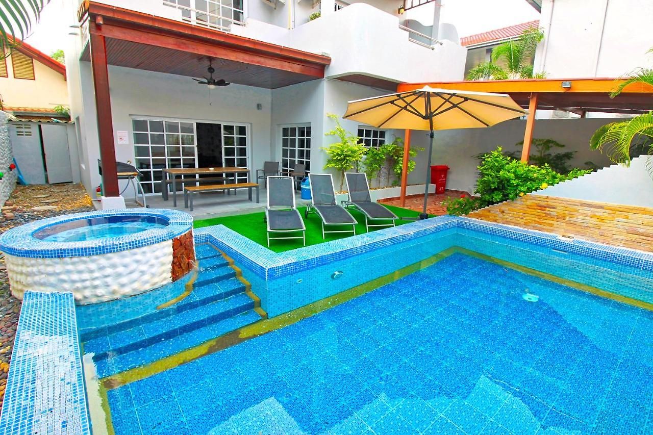 วิลล่า Grande Adam Private Pool Pattaya