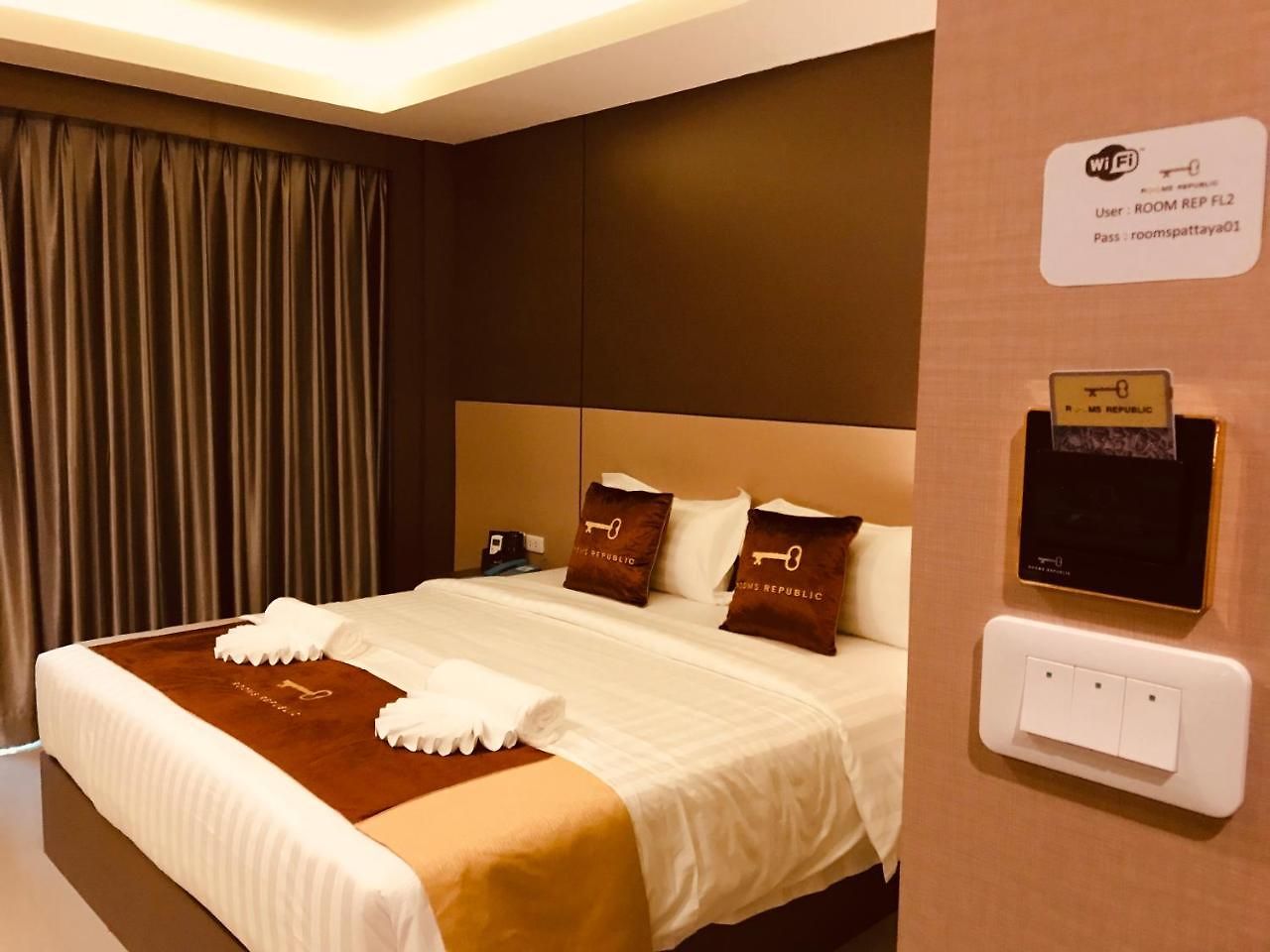 โรงแรม Republic 3*