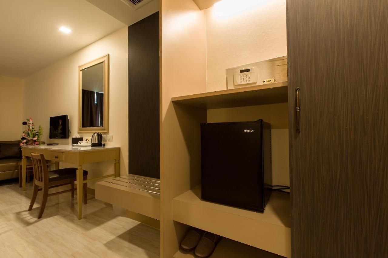 Crystal Luxury โรงแรม