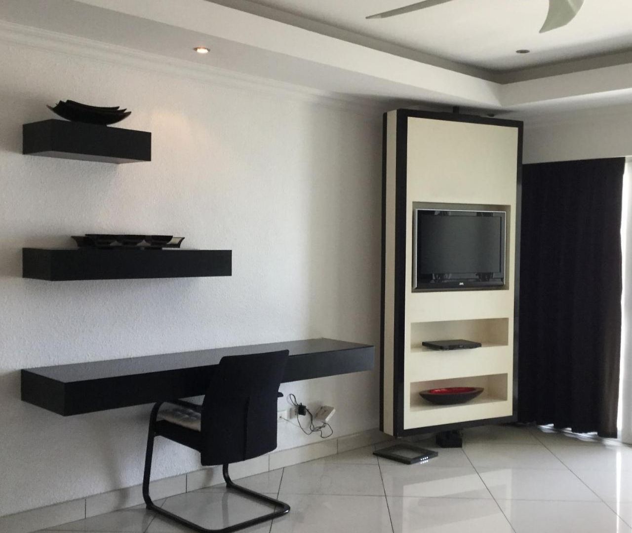 Apartment View Talay 6 By Pat 42 *