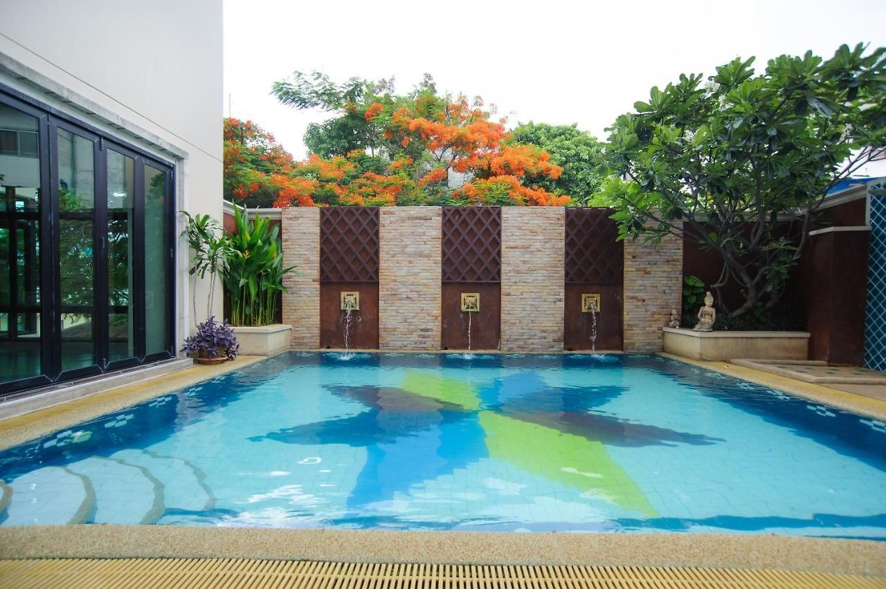 โรงแรม Diamond Place 3*