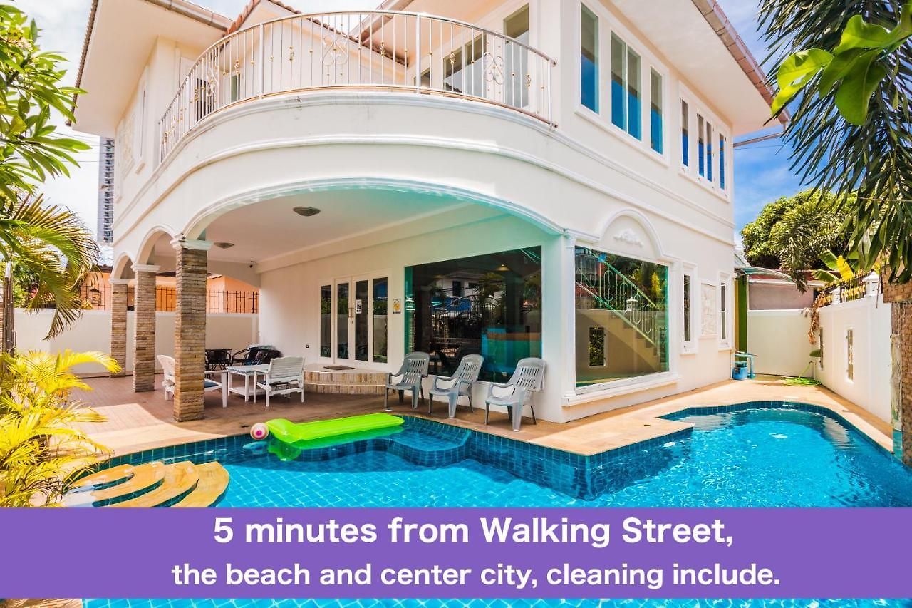 วิลล่า Tewaree - House Walking Street 4 Bedrooms Pattaya