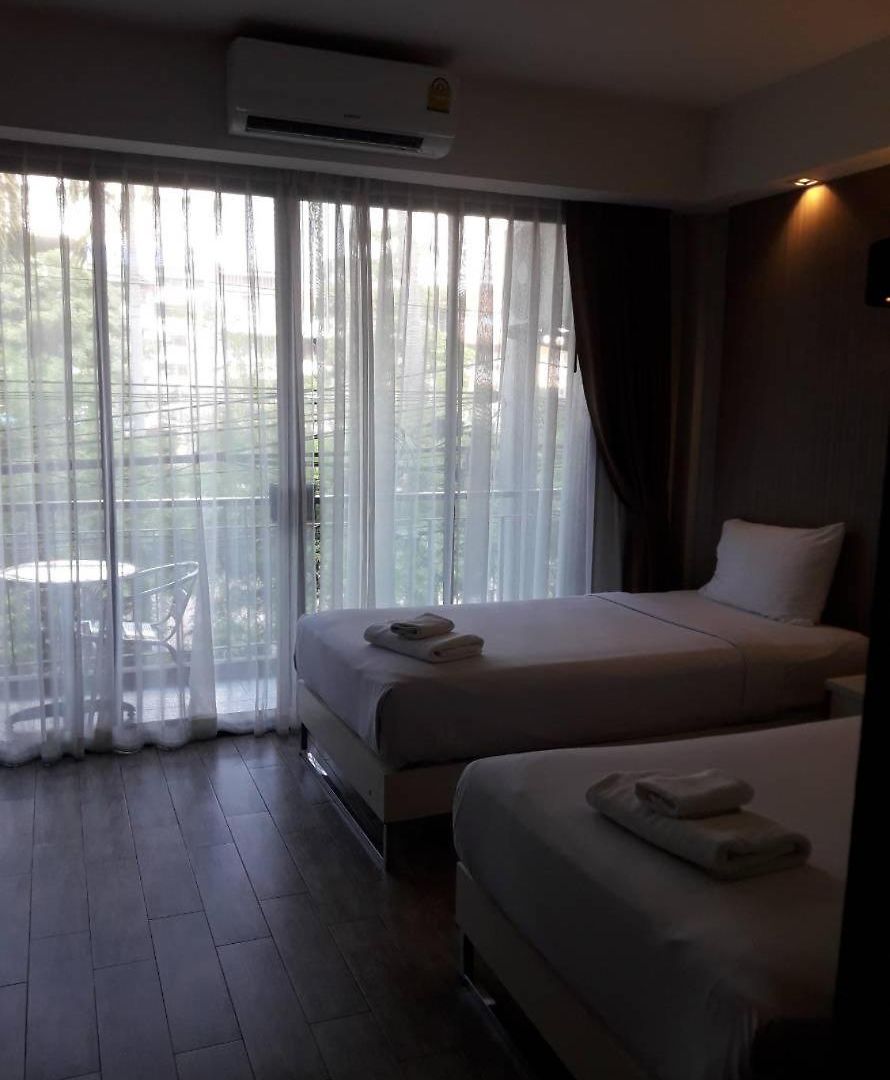 Place Serviced 3* Pattaya