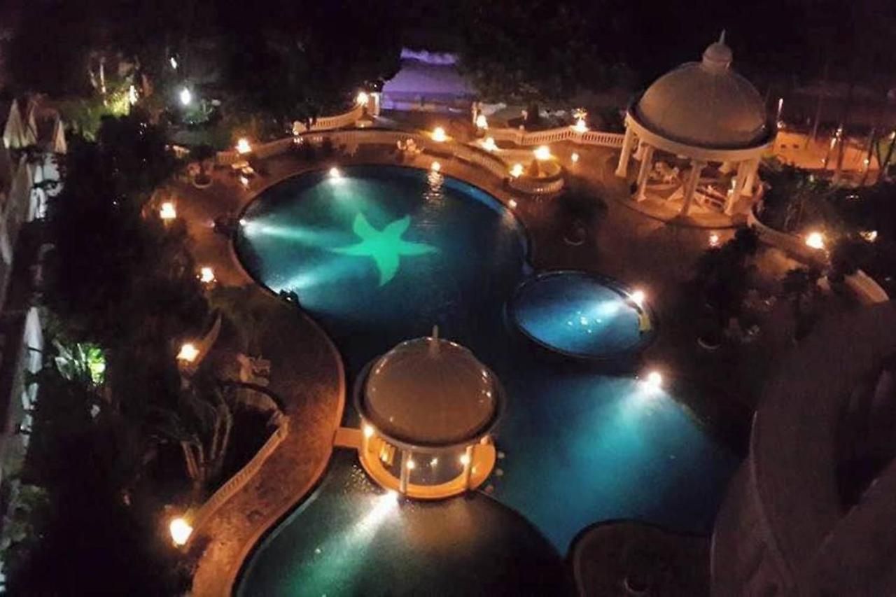 อพาร์ทเม้น Sky Beachfront Pattaya