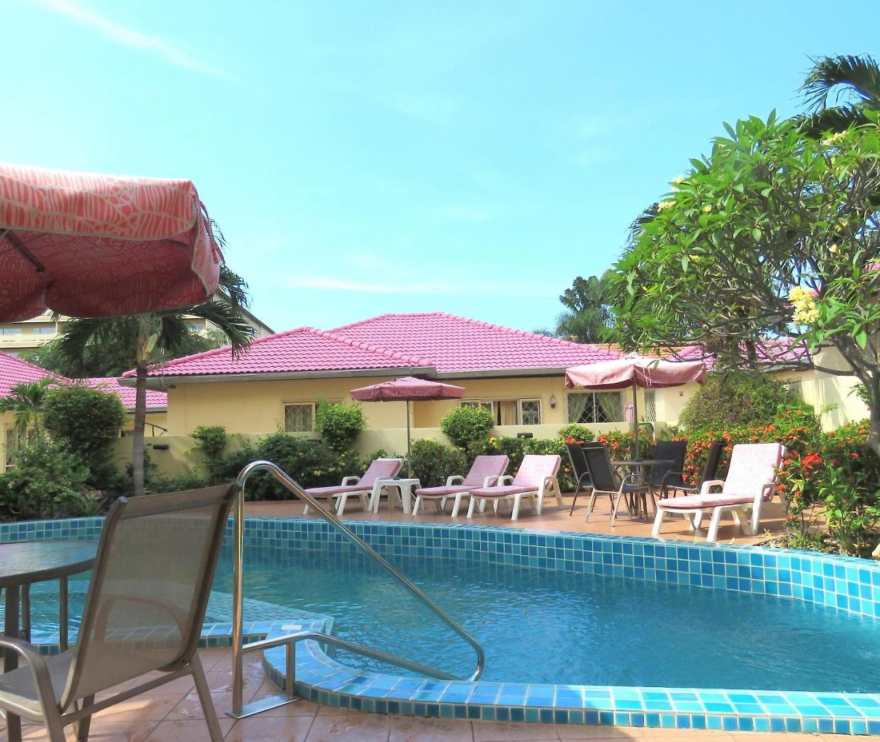 Butterfly Garden Boutique Residences By Frasier, A Lifestyle Destination And 1 To 3 Bedroom Units, 2 Full Bathrooms, Rain Shower, Bath, Complete Kitchen, Staff 24-7,fast Fiber Optic Wifi, 55