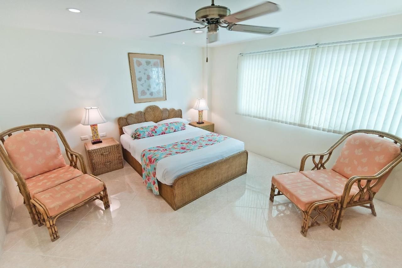 อพาร์ทเม้น Butterfly Garden Boutique Residences Large Luxury Apts And A Lifetsyle Destination By Neang, Everything Need Right Here 1-3 Bedrooms 110 To 190 Sq Mtrs, 2 Full Bathrooms, Rain Shower, Bath, Bbq, Free Wifi, Staff 24-7, Close To Beac Pattaya