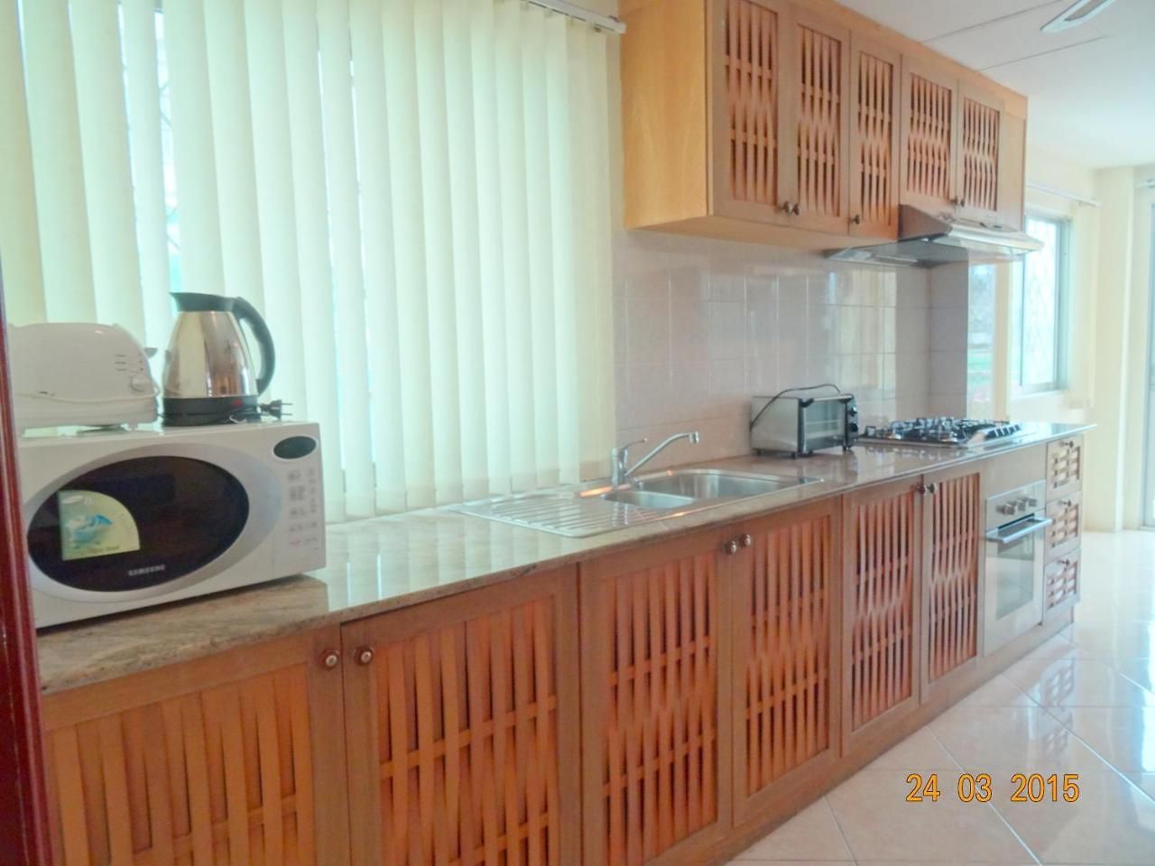 อพาร์ทเม้น Butterfly Garden Boutique Residences Large Luxury Apts And A Lifetsyle Destination By Neang, Everything Need Right Here 1-3 Bedrooms 110 To 190 Sq Mtrs, 2 Full Bathrooms, Rain Shower, Bath, Bbq, Free Wifi, Staff 24-7, Close To Beac