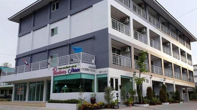โอโย 75389 แพนโดร่า เฮาส์ โรงแรม 2*