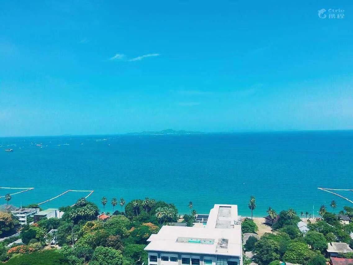 Sky Swimming Pool Riviera * Pattaya