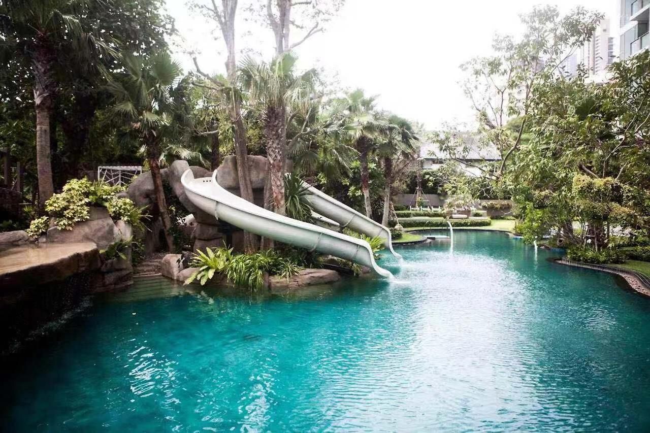 Sky Swimming Pool Riviera