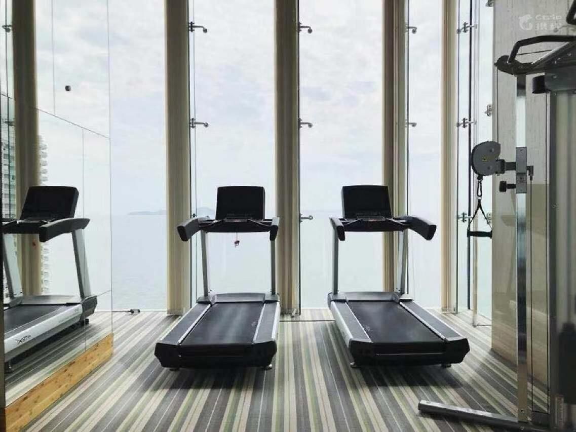 อพาร์ตโฮเทล Sky Swimming Pool Riviera *