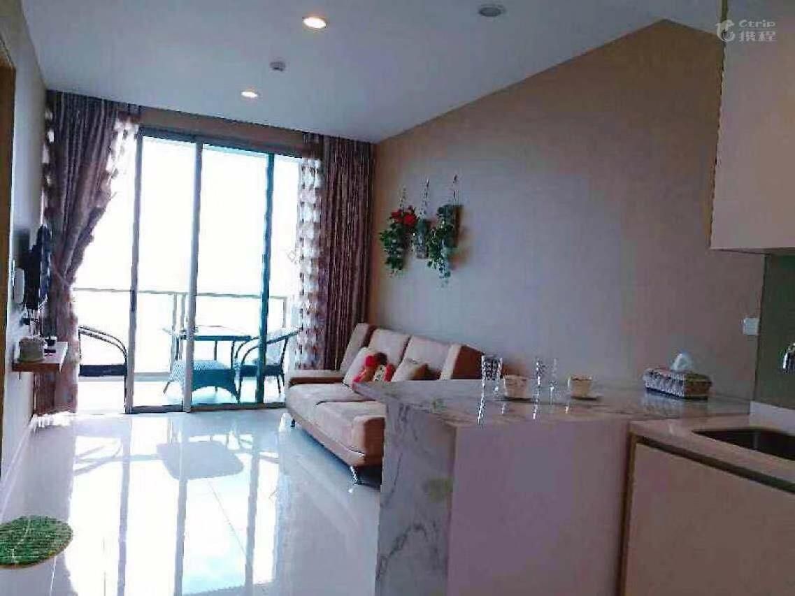 Sky Swimming Pool Riviera Aparthotel Pattaya