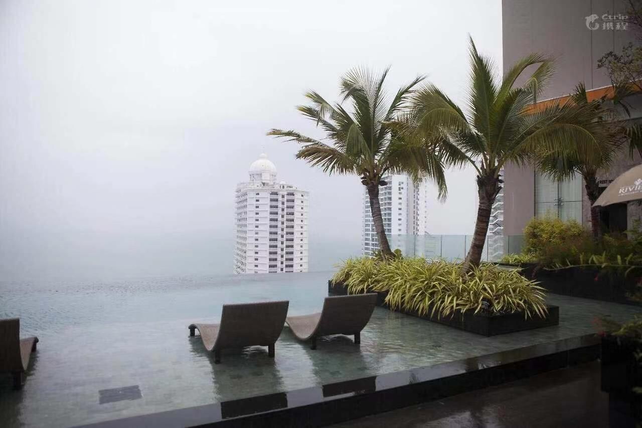 Sky Swimming Pool Riviera อพาร์ตโฮเทล