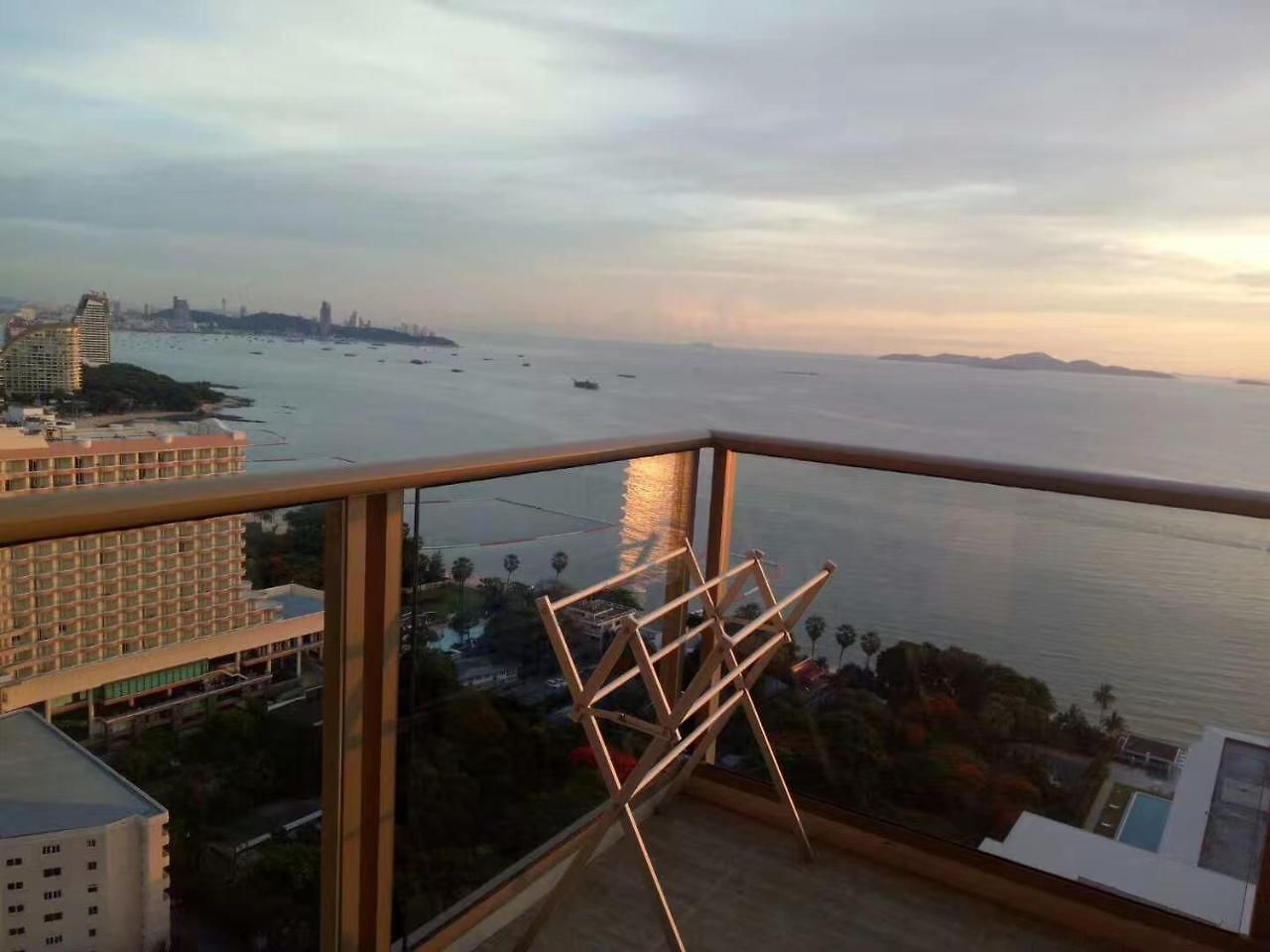 อพาร์ตโฮเทล Sky Swimming Pool Riviera *