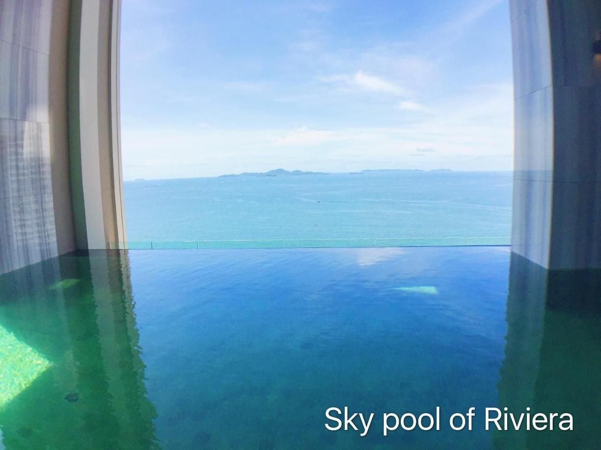 Sky Swimming Pool Riviera * Pattaya
