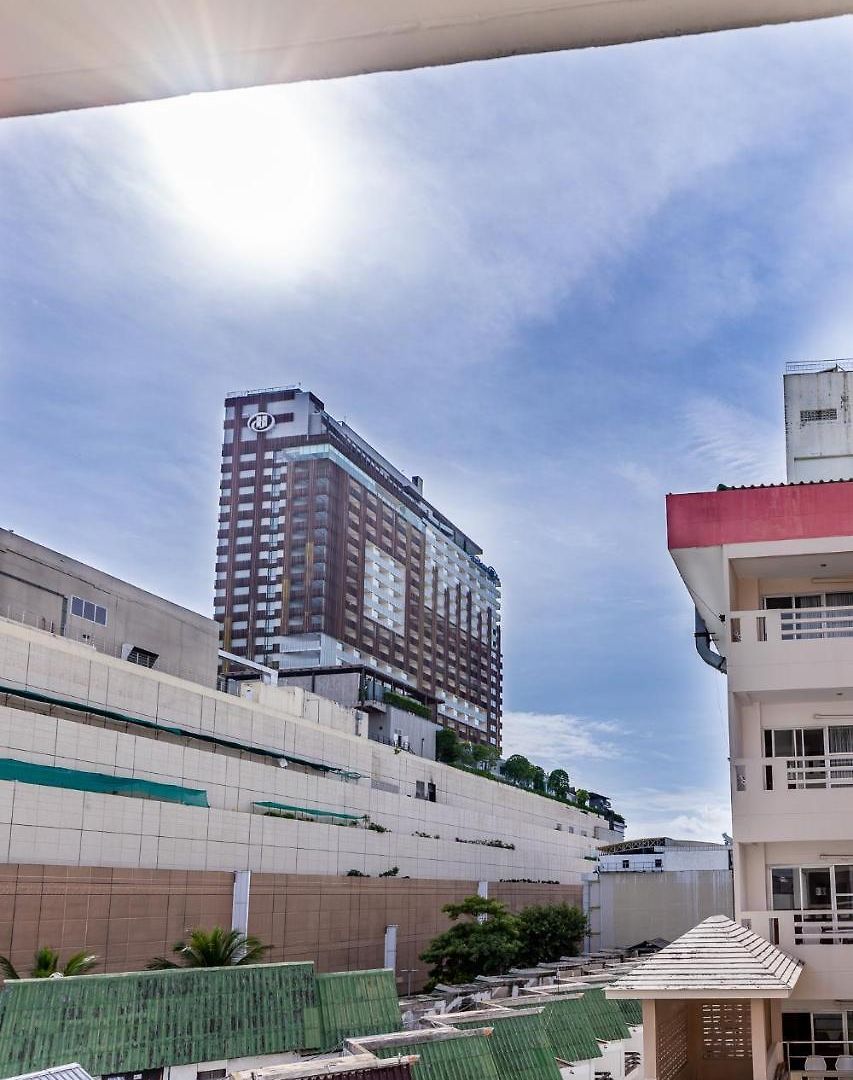 Eastiny Place 3* Pattaya