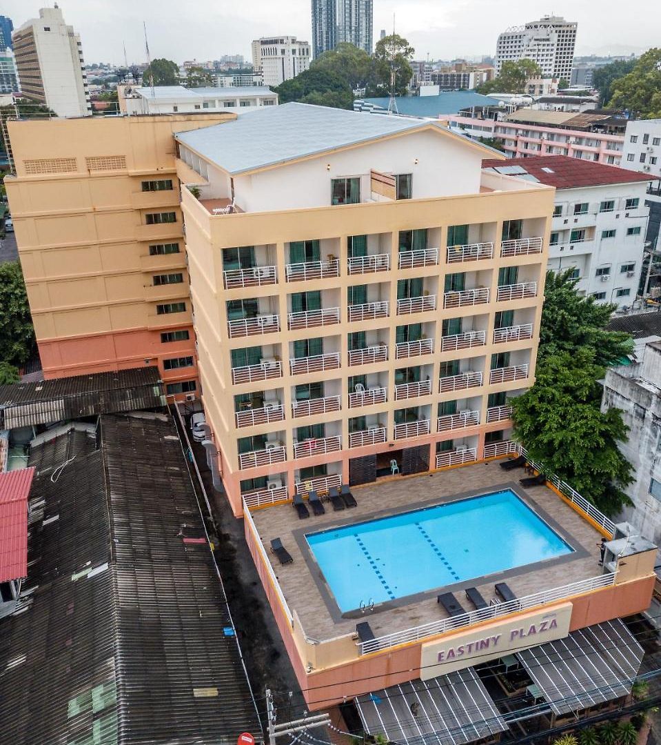 โรงแรม Eastiny Plaza 3*