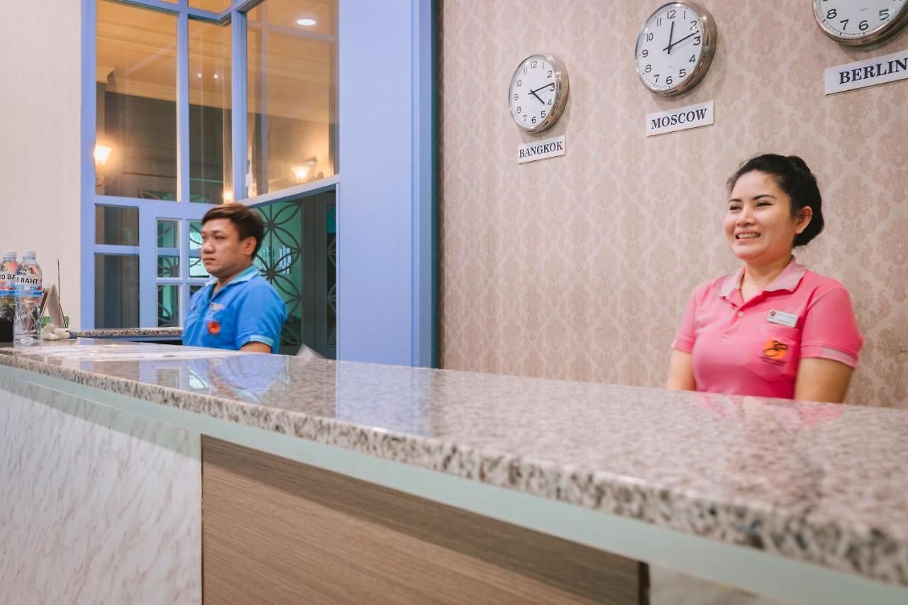 โรงแรม Eastiny 4*