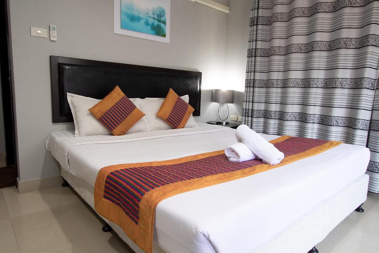 Q&D Suite Mansion 3 3*