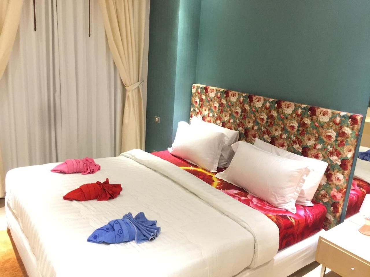 Grand Caribbean Jomtian - Monthly Also Available * Pattaya