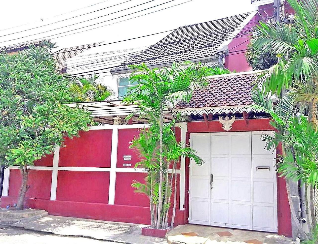 วันหยุดที่บ้าน Amazing Tropical Family Thai Style Costs Included