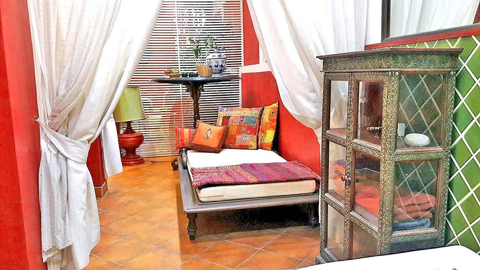 วันหยุดที่บ้าน Amazing Tropical Family Thai Style Costs Included *