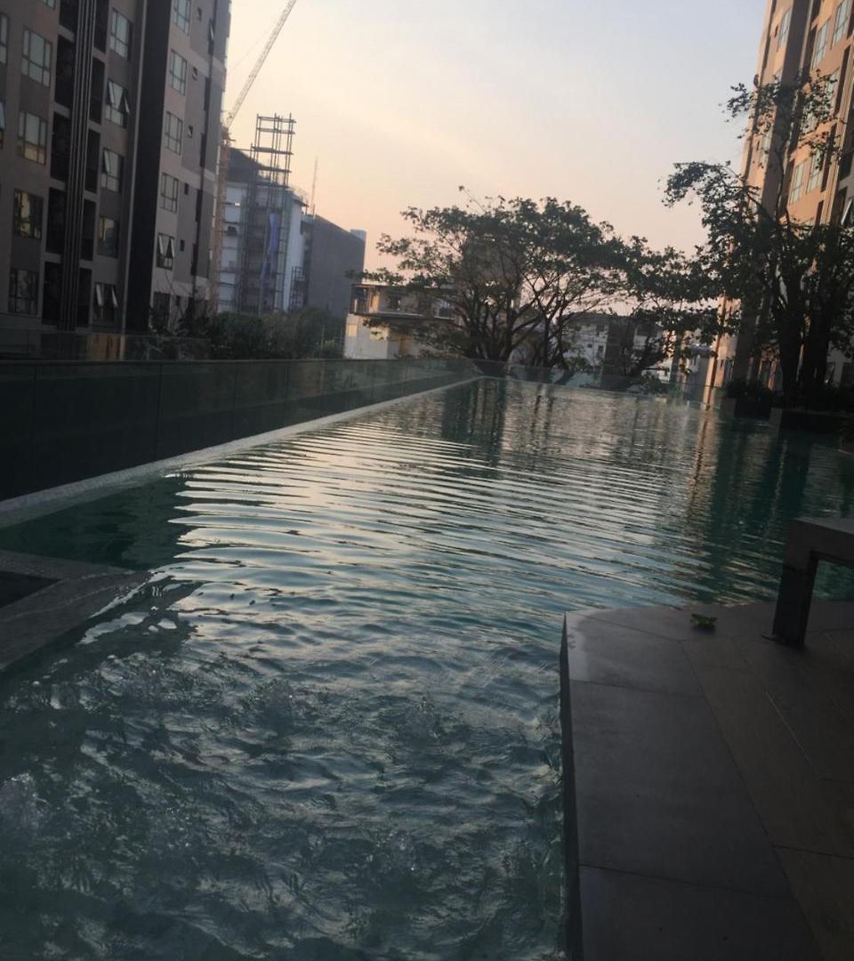 The Base Central อพาร์ตโฮเทล
