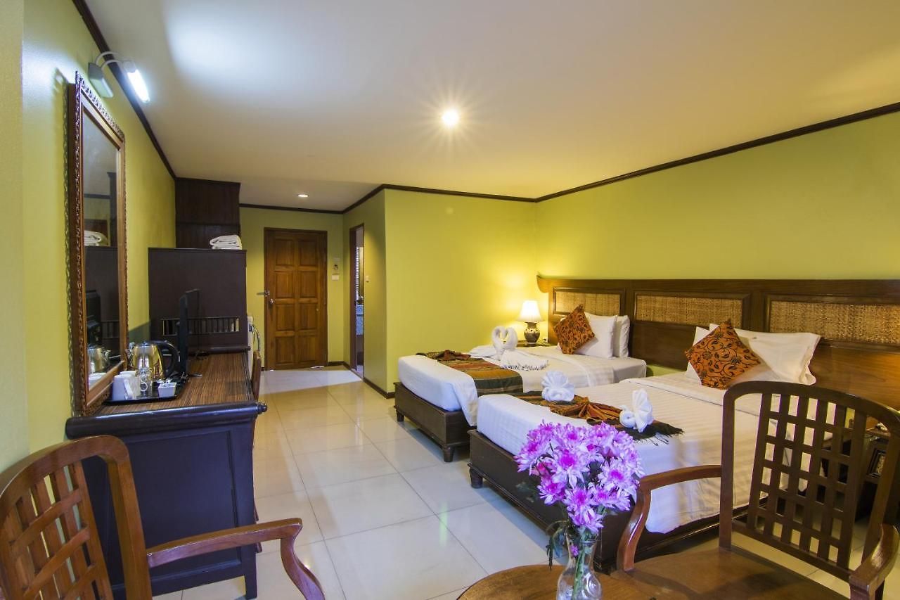 รีสอร์ท Phuphaya