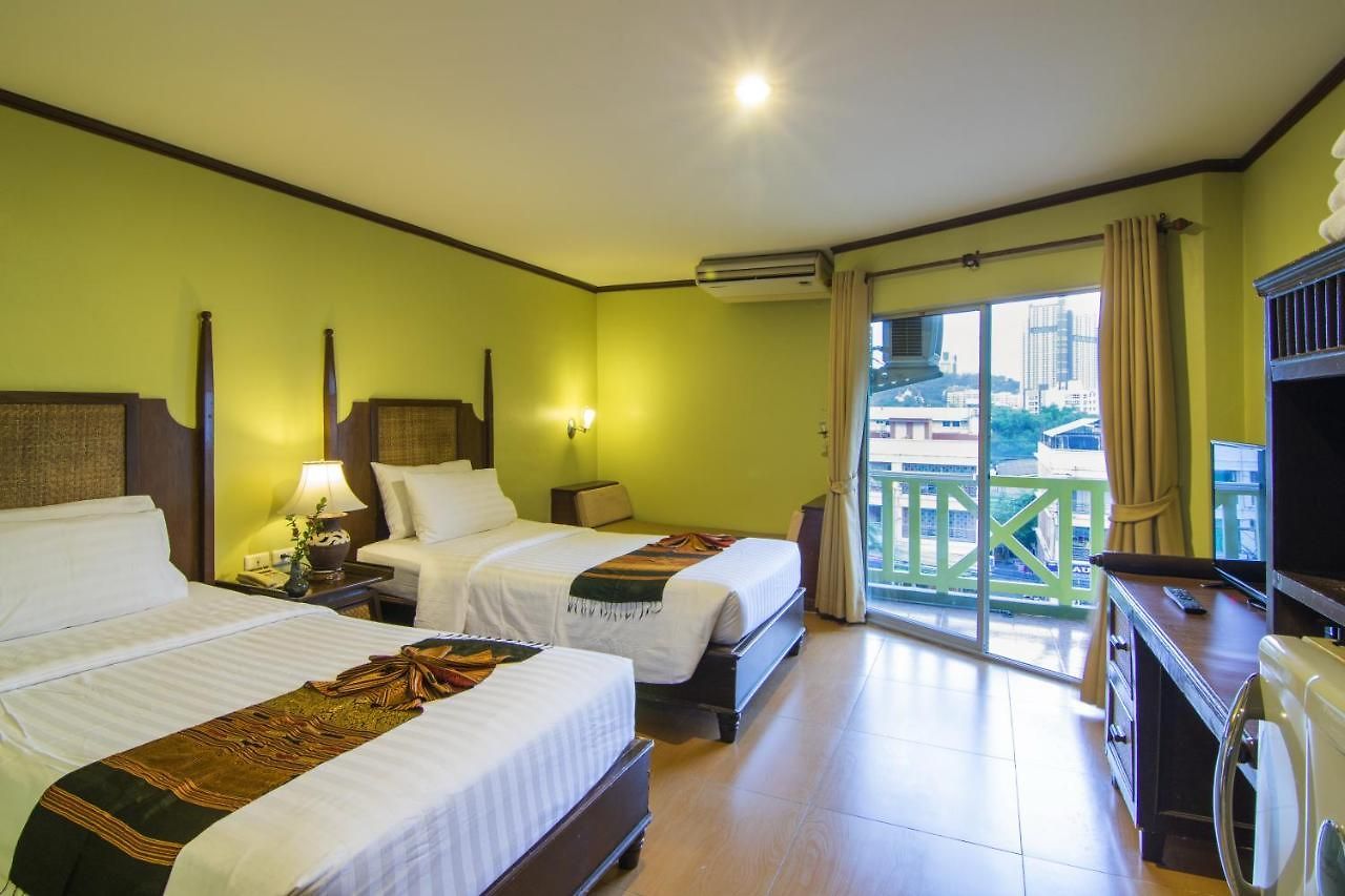 รีสอร์ท Phuphaya 2*