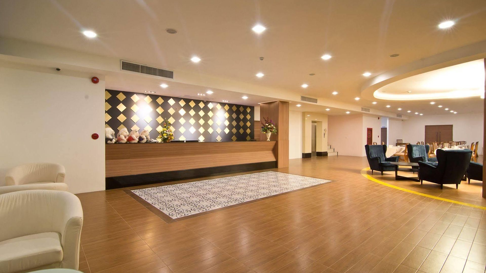 เทวัญ จอมเทียน พัทยา โรงแรม Pattaya