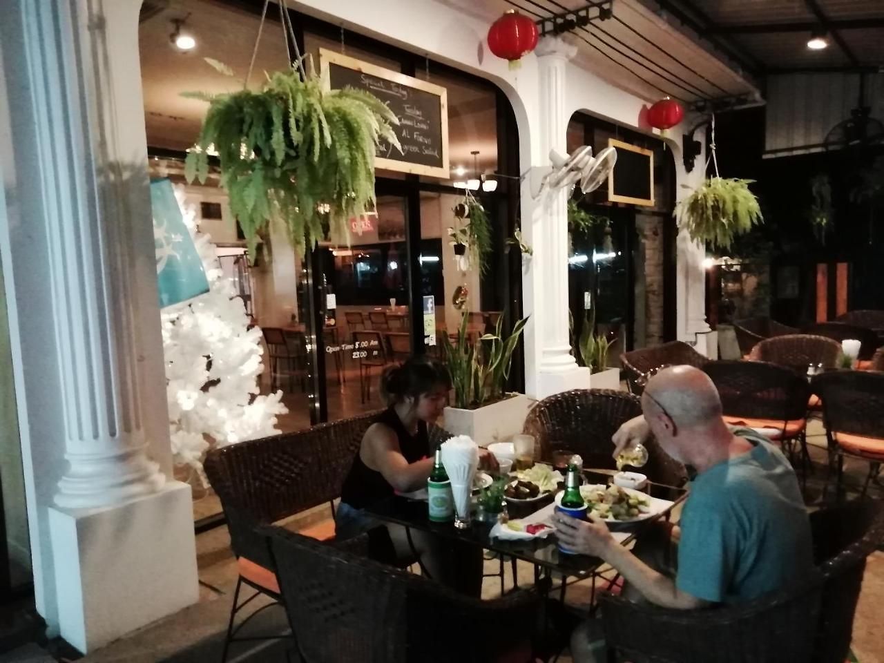โรงแรม Fnb Pattaya