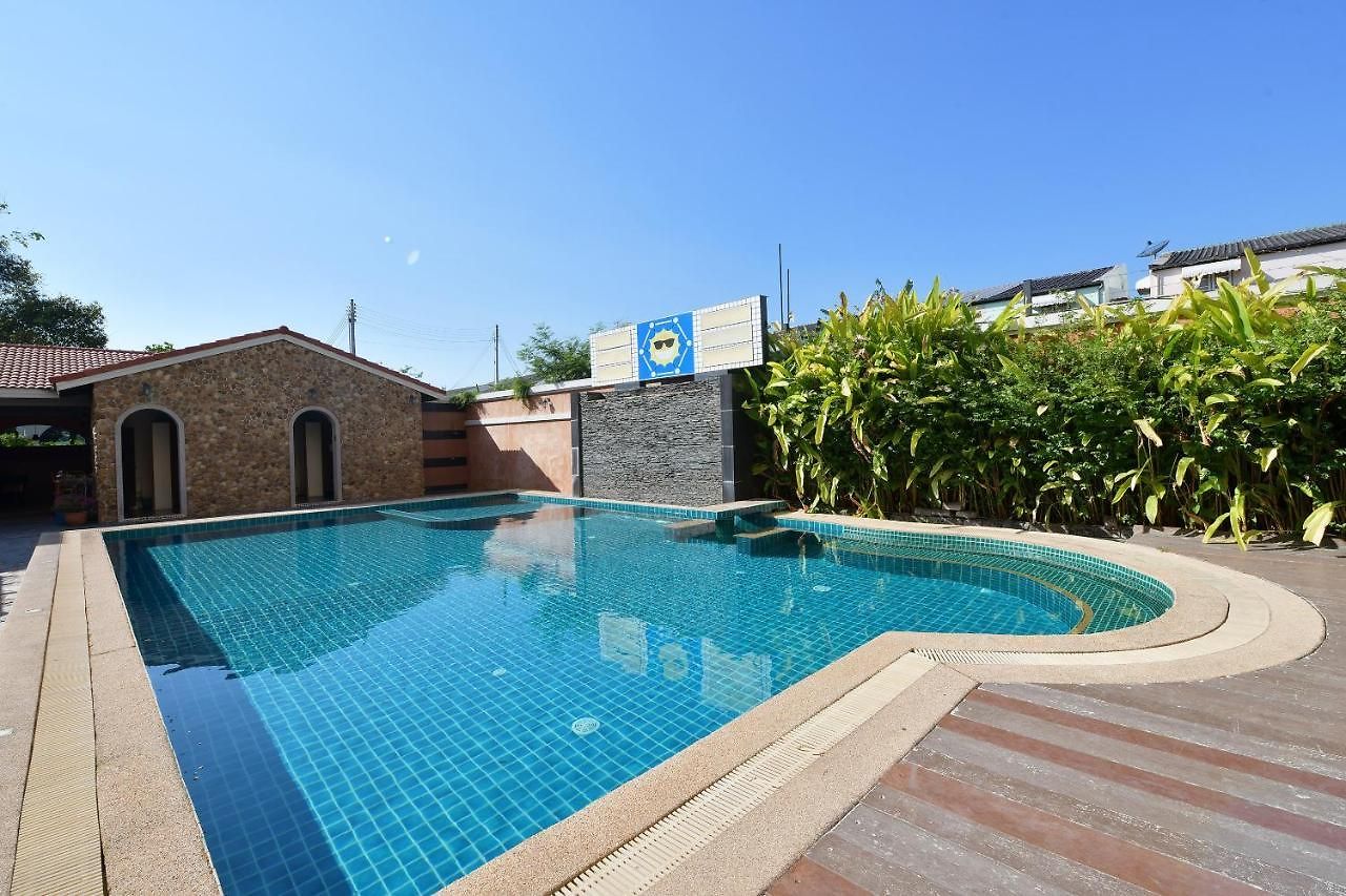 Oyo 109 Ozone Prime โรงแรม 4*