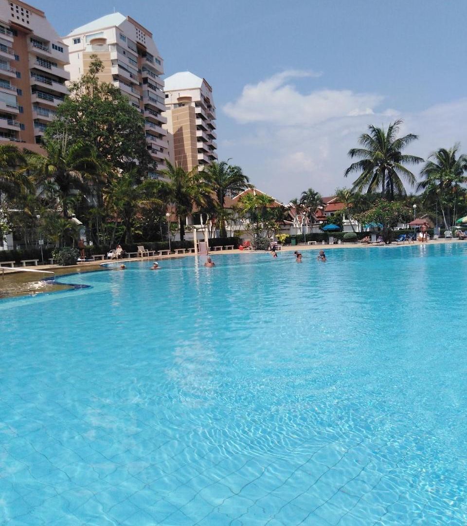 View Talay 1 Jomtien ที่พักพร้อมอาหารเช้า 4*